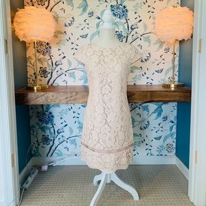 Vince Camuto lace cap sleeve dress